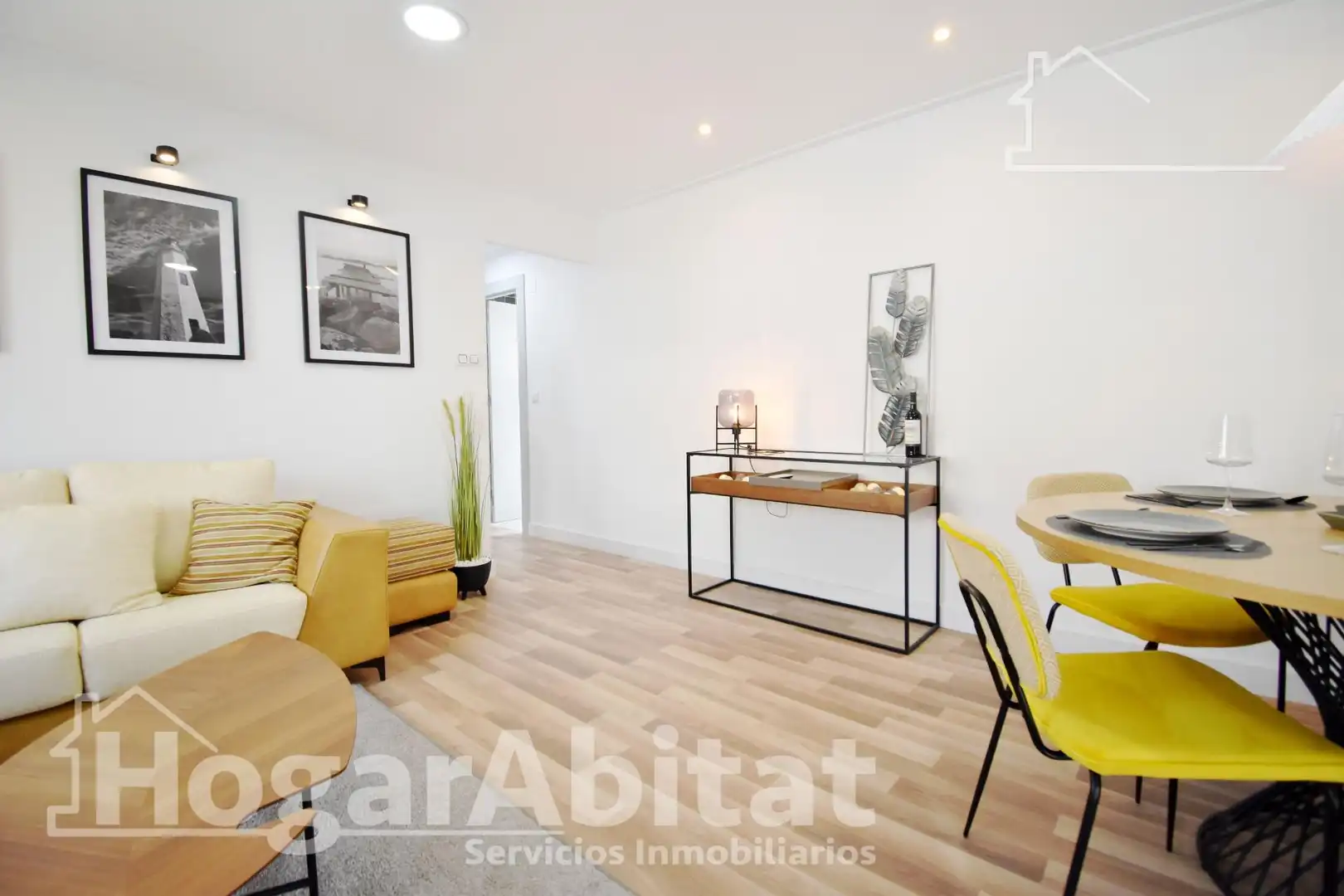 Living room of Flat for sale in Cullera  with Air Conditioner, Terrace and Furnished