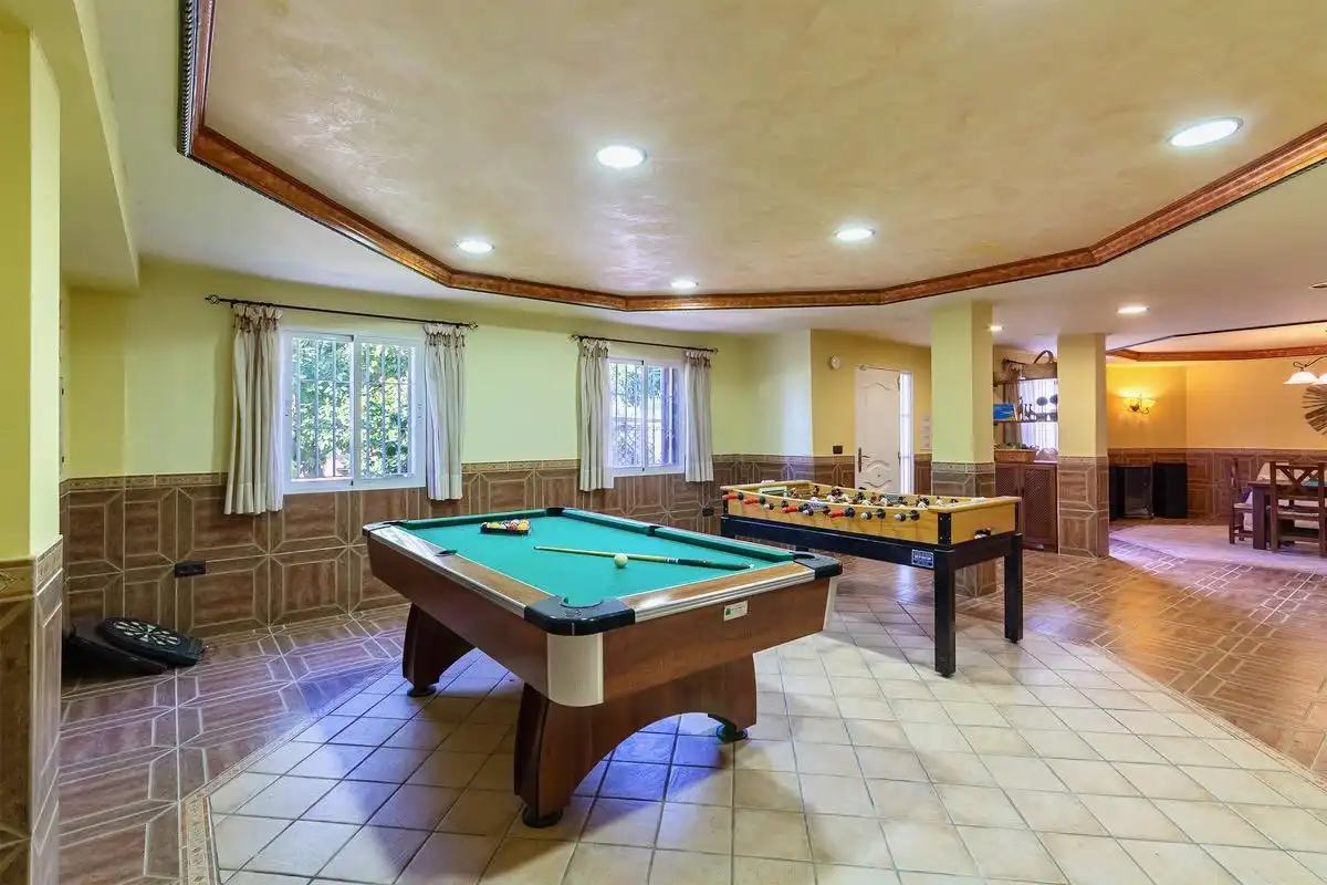 Houses for sale in Almuñécar  with Private garden, Terrace and Swimming Pool