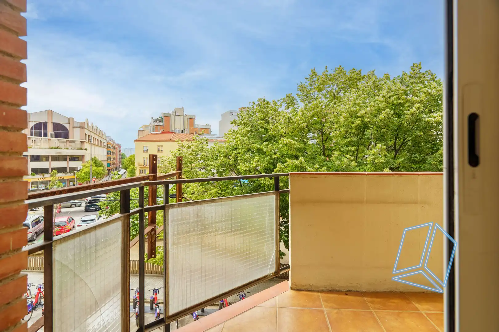 Terrasse von Wohnung zum Verkauf in L'Hospitalet de Llobregat mit Heizung und Balkon