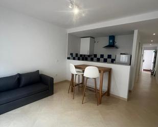 Living room of Apartment to rent in Benalmádena  with Furnished, Oven and Washing machine