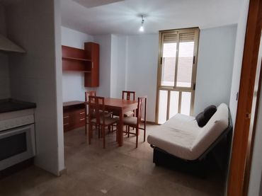 Apartament amb ascensor de lloguer a Calle Charetes