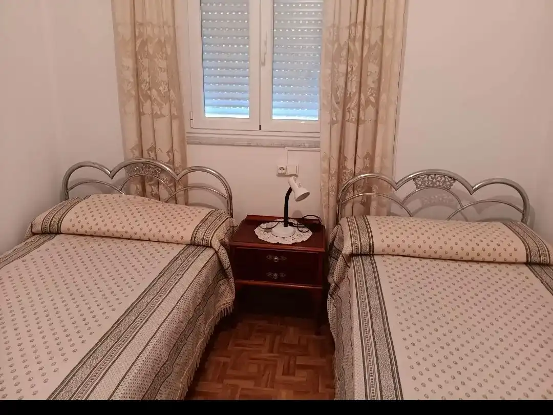 Dormitori de Casa o xalet en venda en Riego de la Vega