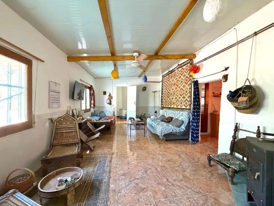 Casa rústica amb terrassa en venda a Plaça Diseminados, imagen 3