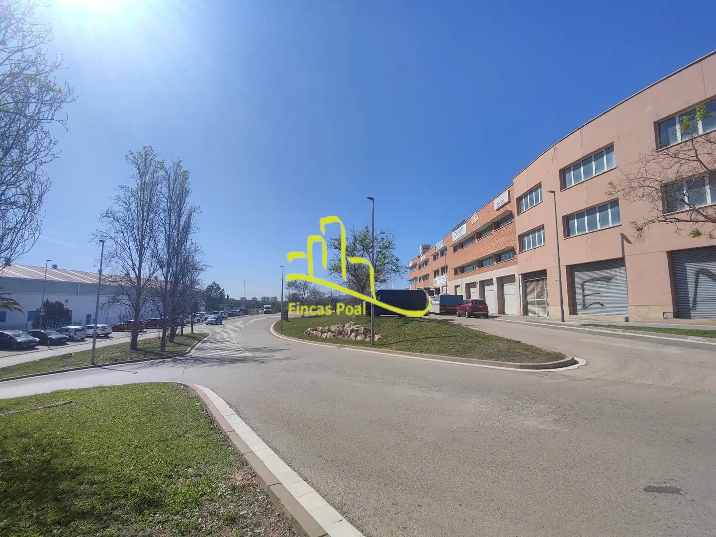 Außenansicht von Büro zum Verkauf in Santa Coloma de Cervelló