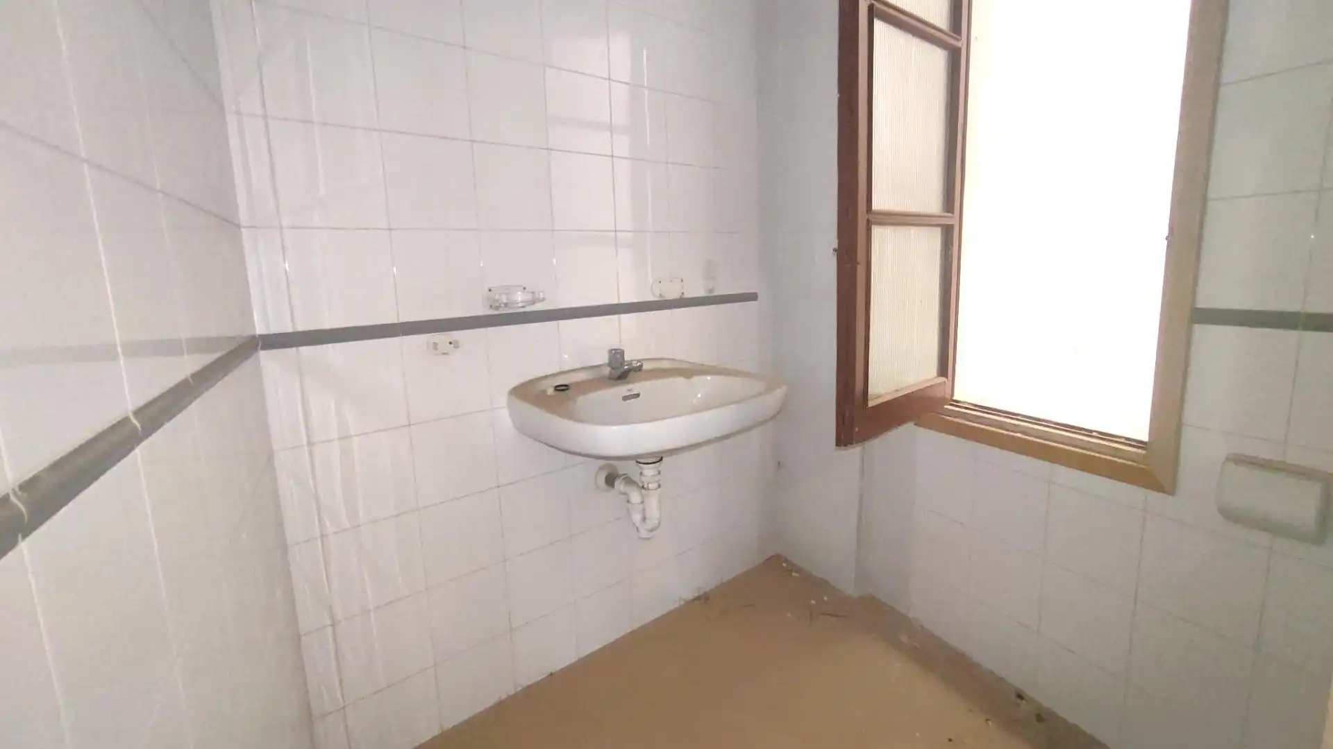 Bany de Oficina de lloguer en Murcia