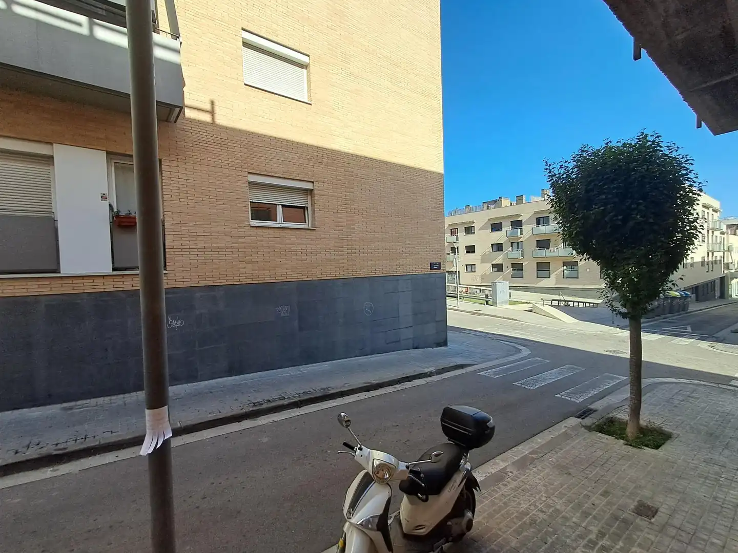 Aparcament de Oficina en venda en Badalona amb Aire condicionat