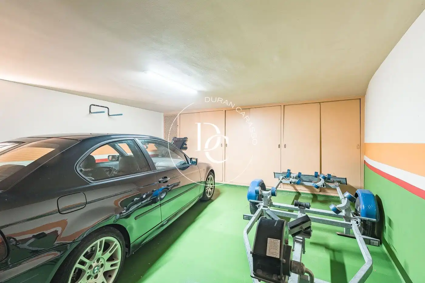 Parking de Casa o chalet en venta en Sitges con Aire acondicionado, Calefacción y Jardín privado