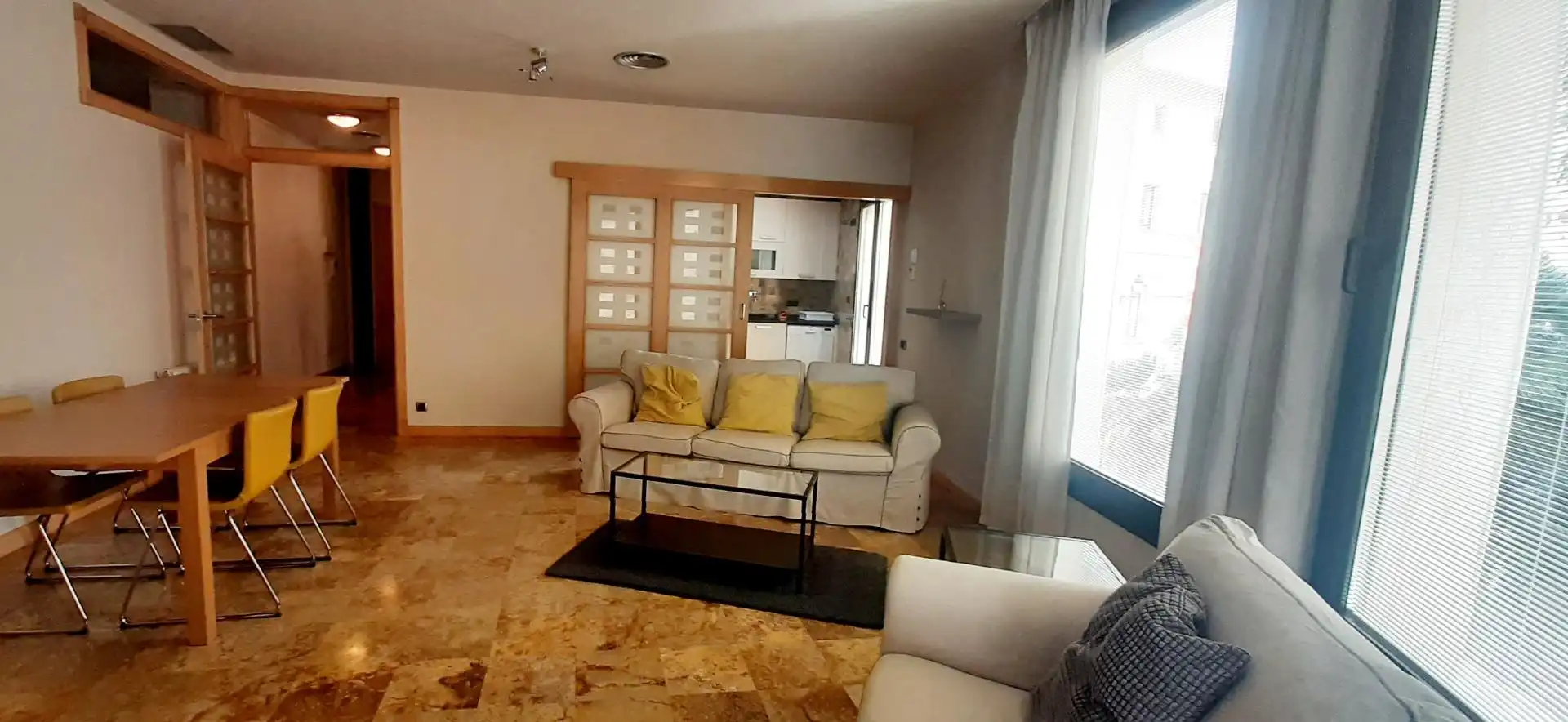 Living room of Flat for rent in Sitges  with Air Conditioner, Heating and Furnished