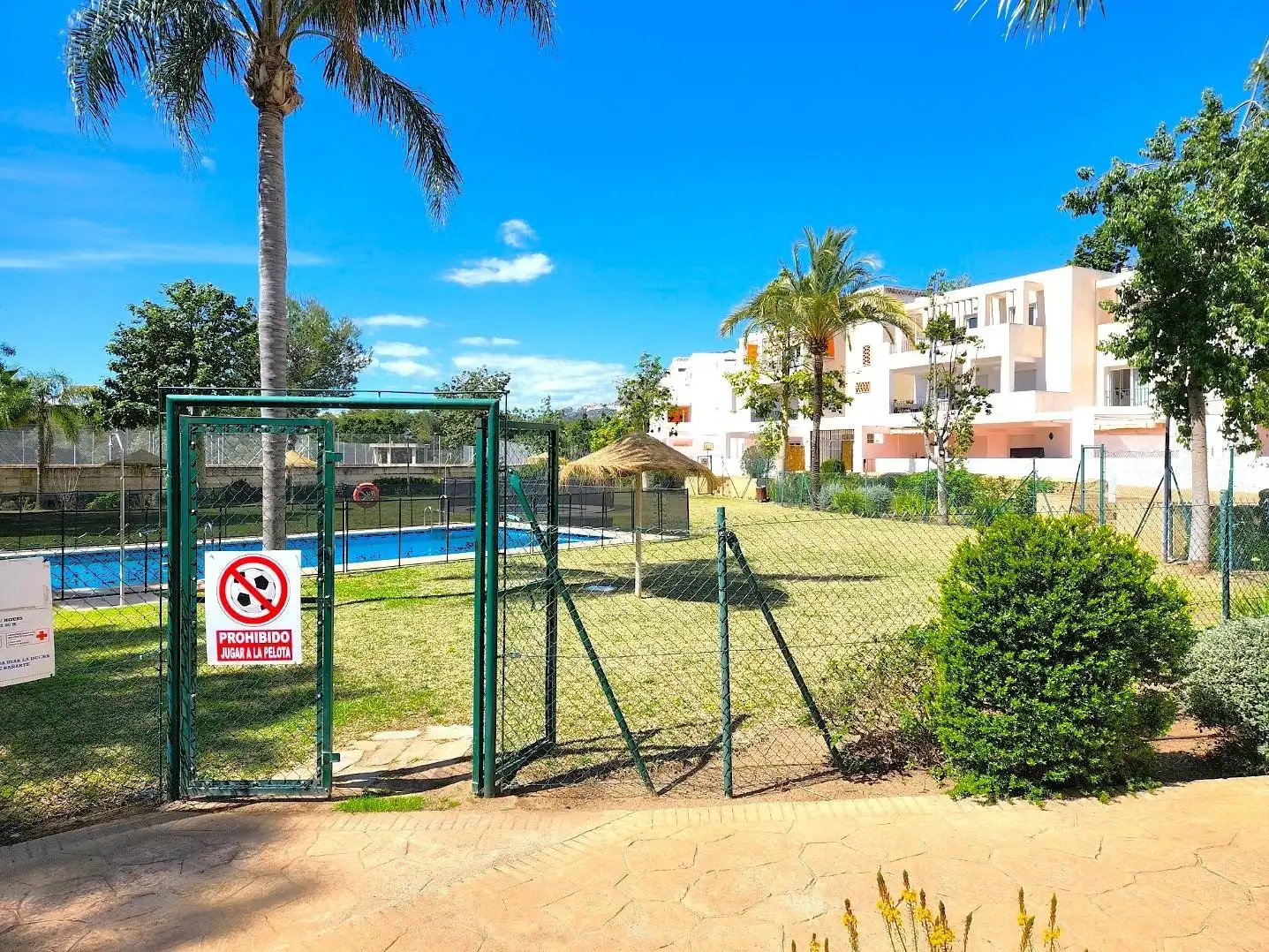 Exterior view of Flat for sale in Benalmádena  with Air Conditioner, Heating and Private garden