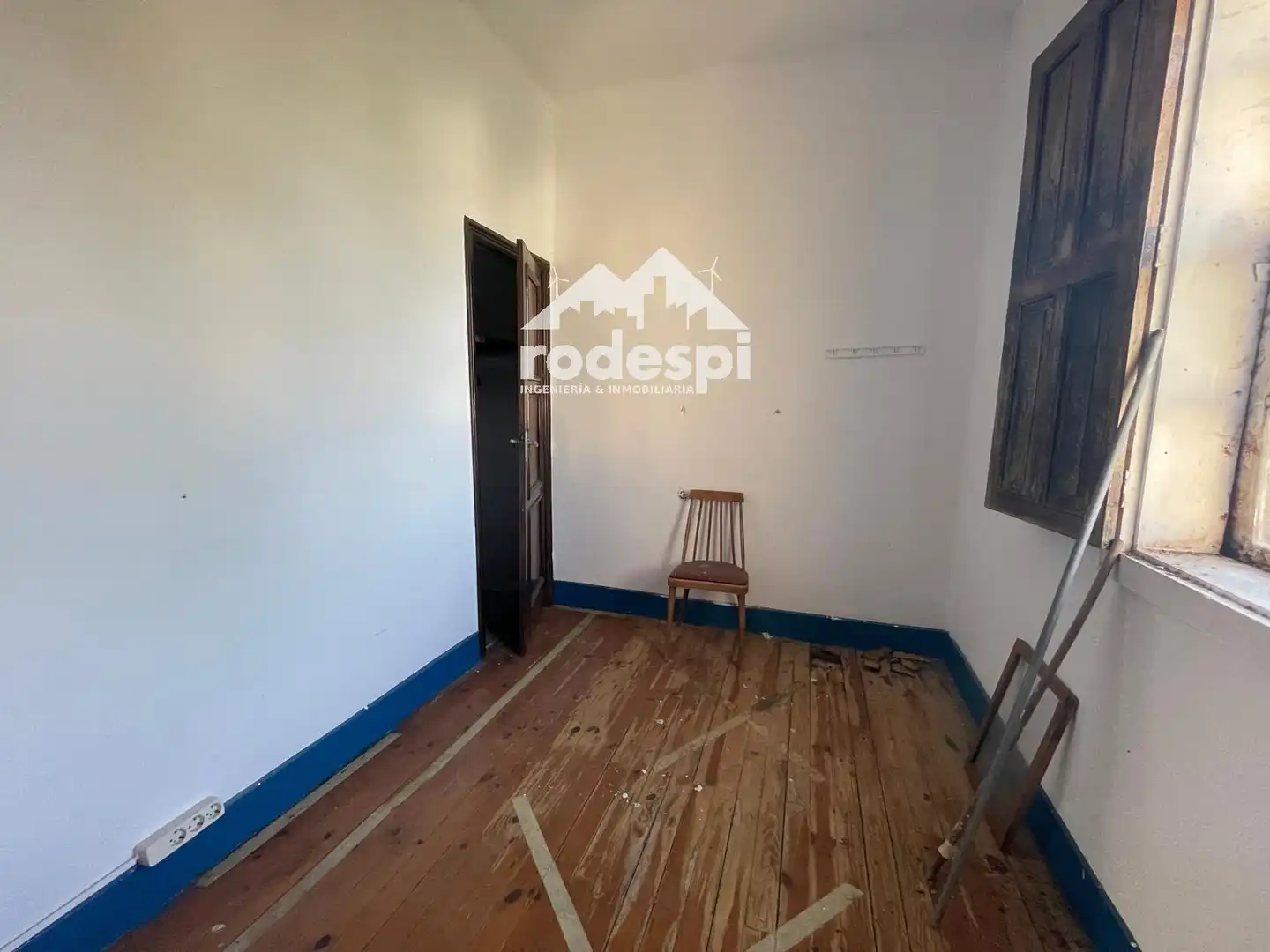Edificio en venta en A Cañiza  