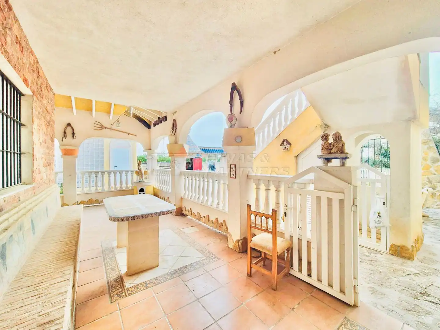 Casa o xalet en venda en Orihuela amb Jardí privat, Terrassa i Piscina