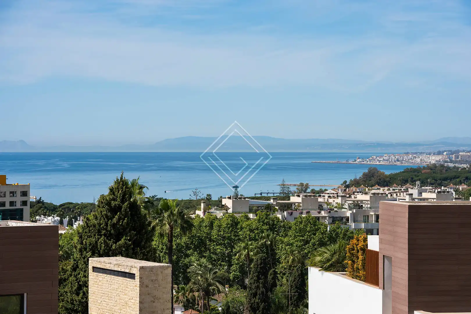 Chalet con piscina en venta en Marbella Centro, imagen 2