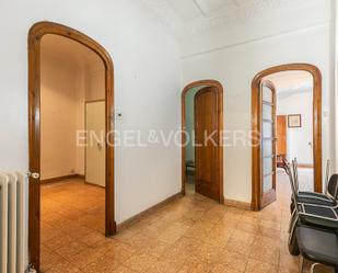 Apartment for sale in  Valencia Capital  with Air Conditioner, Terrace and Storage room