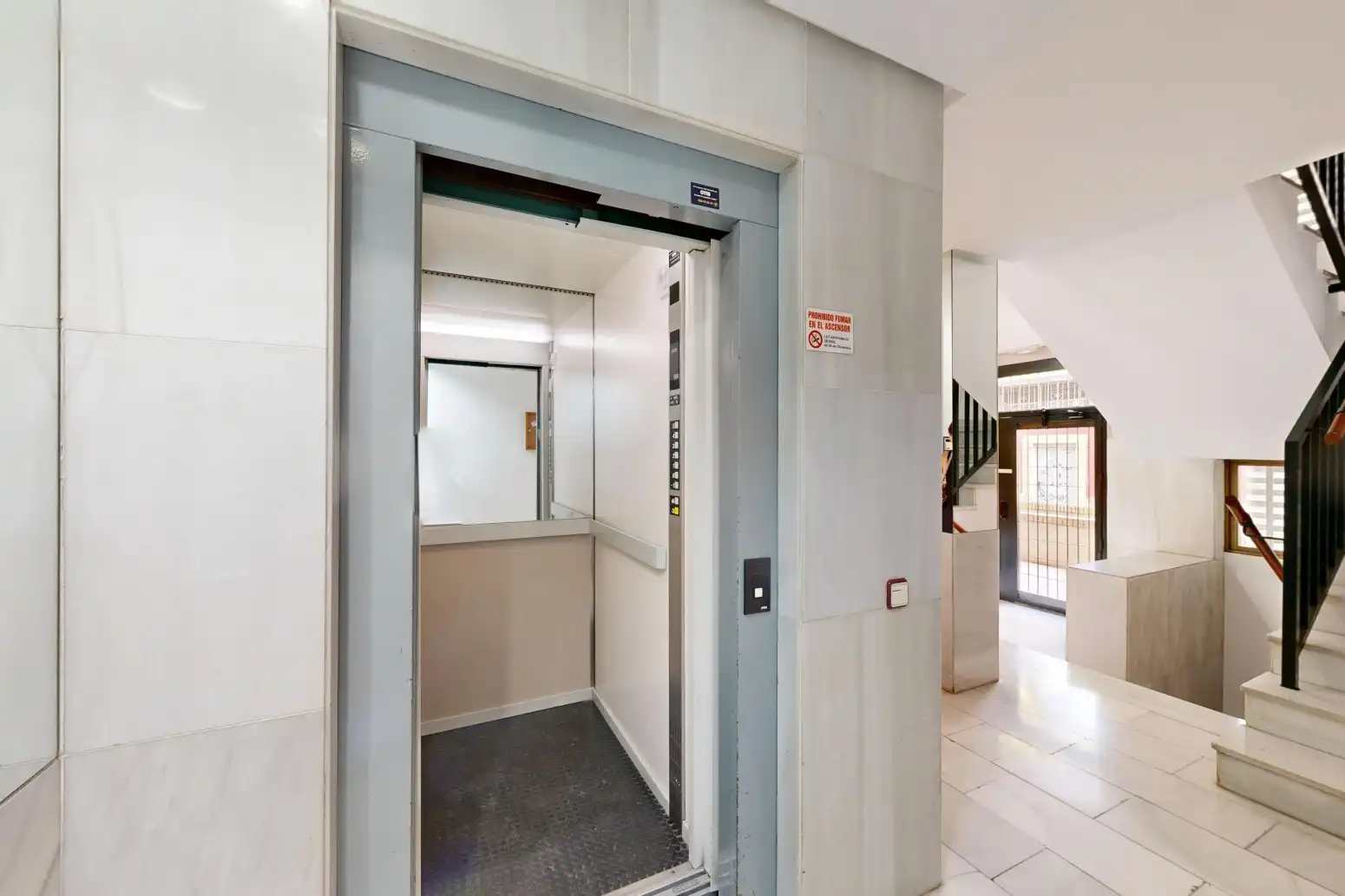 Flat for sale in Murcia  with Storage room