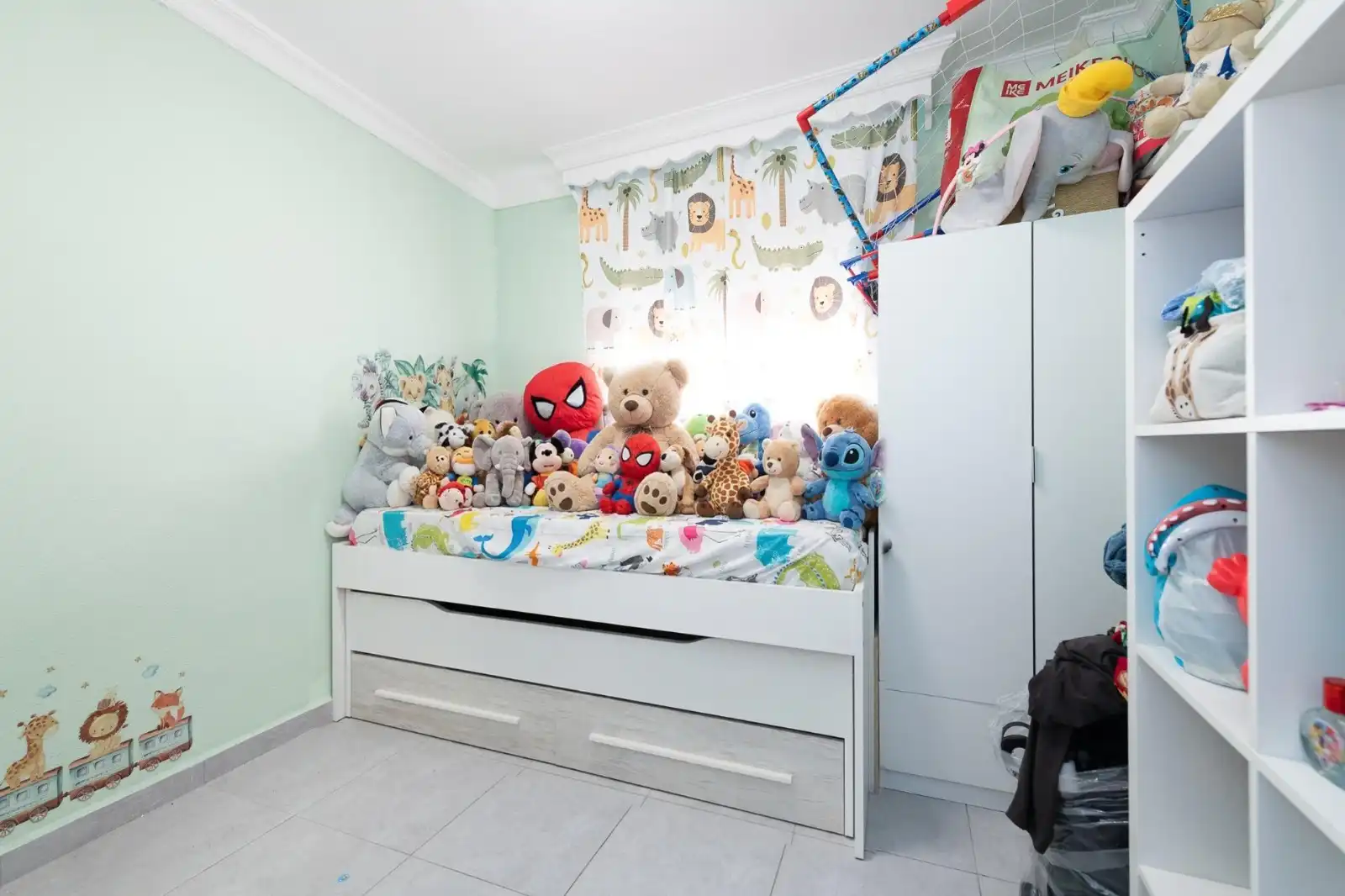 Habitación de Piso en venta en Málaga con Terraza y Amueblado