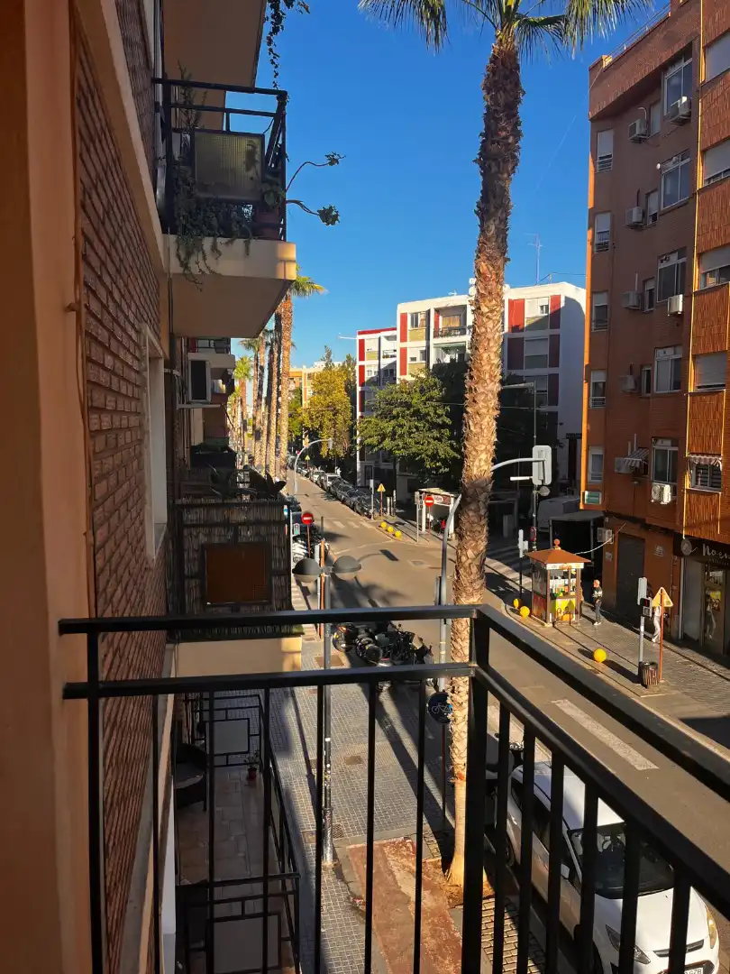 Vista exterior de Pis en venda en Zona Metro