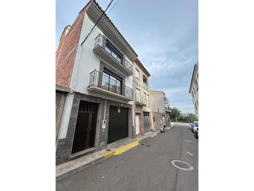 Vista exterior de Casa o chalet en venta en Altura con Jardín privado, Terraza y Balcón