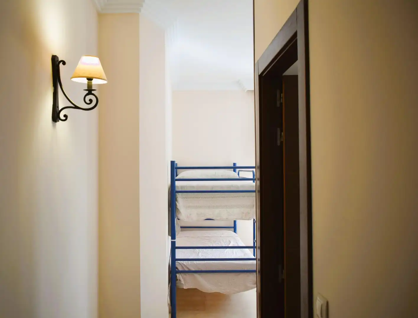 Habitación de Edificio en venta en San Bartolomé de la Torre