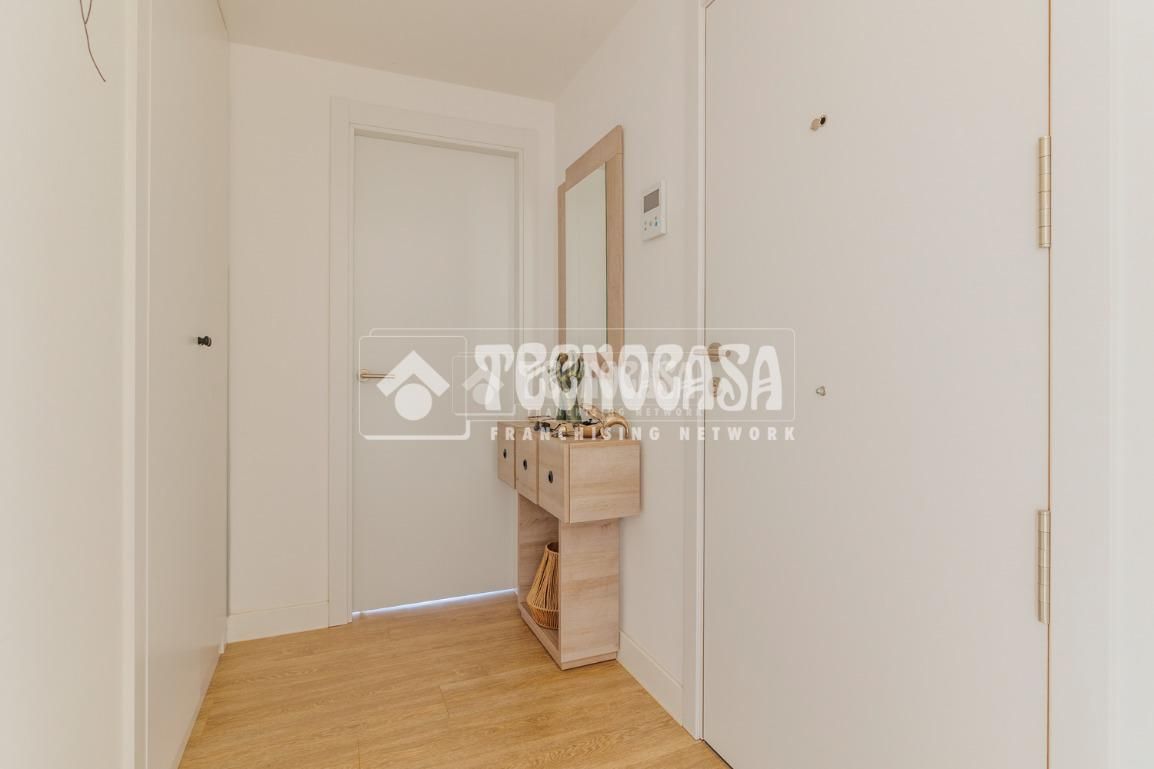 Attic for sale in Tres Cantos  with Air Conditioner, Heating and Terrace