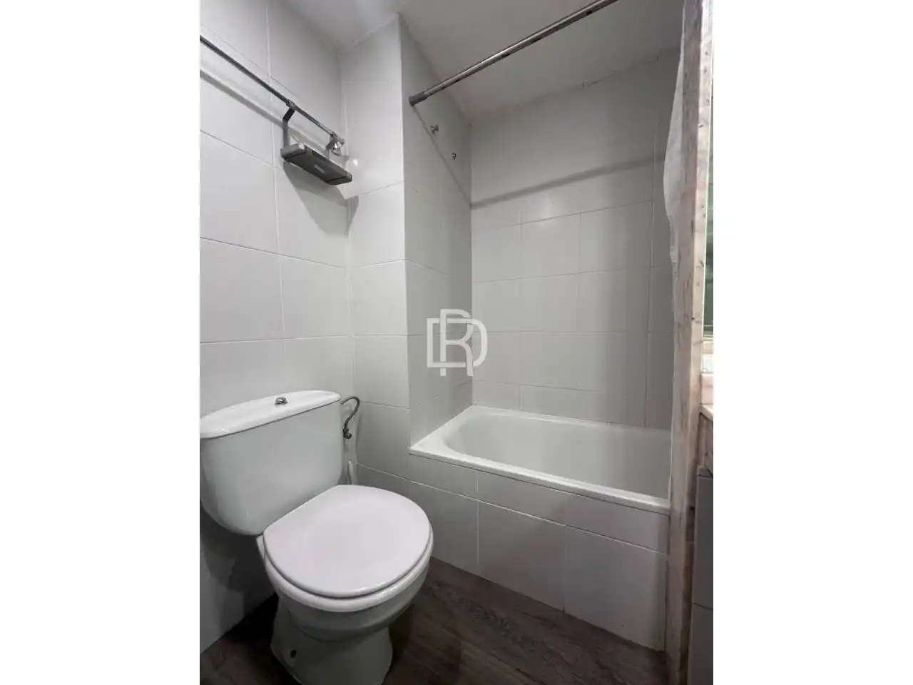 Badezimmer von Wohnung zur Miete in Zona Botánico