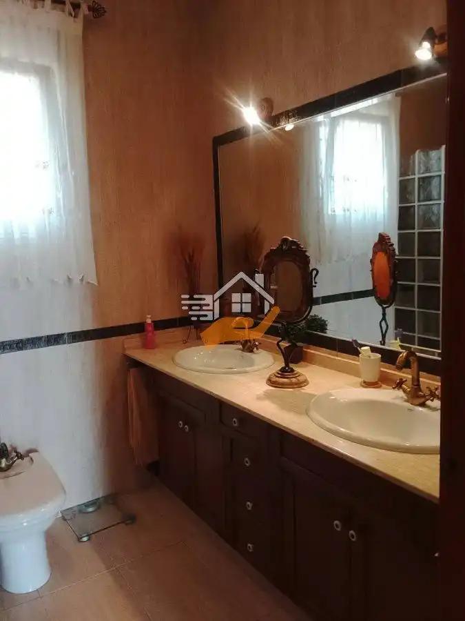 Bany de Casa o xalet en venda en Murcia amb Terrassa i Balcó