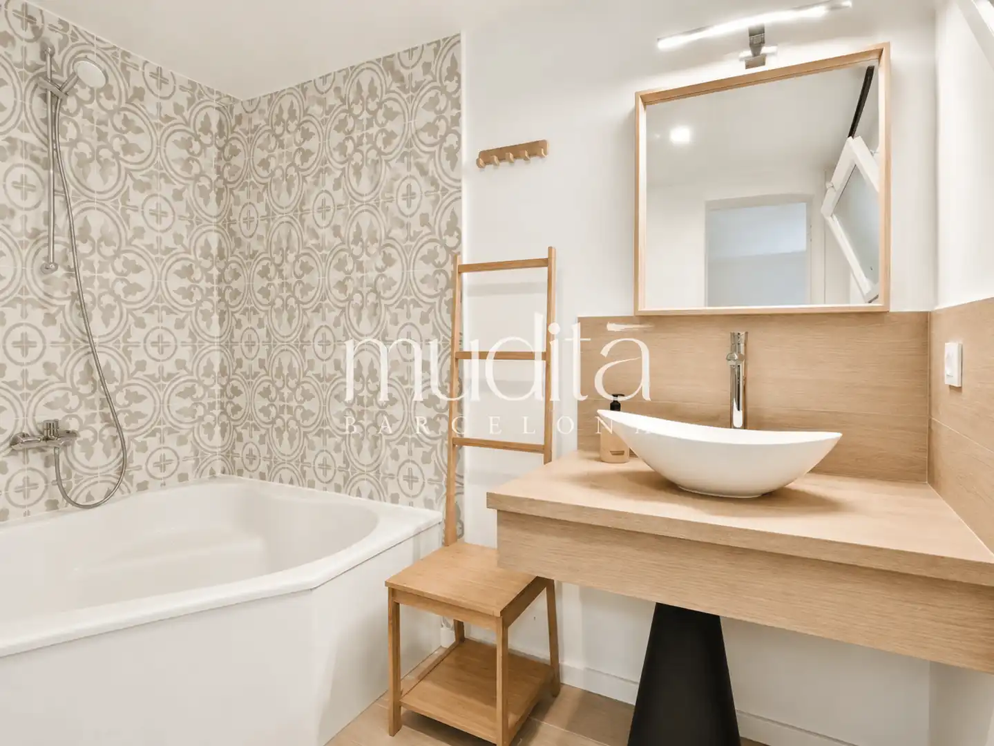 Baño de Casa o chalet en venta en Roda de Berà con Calefacción, Jardín privado y Terraza