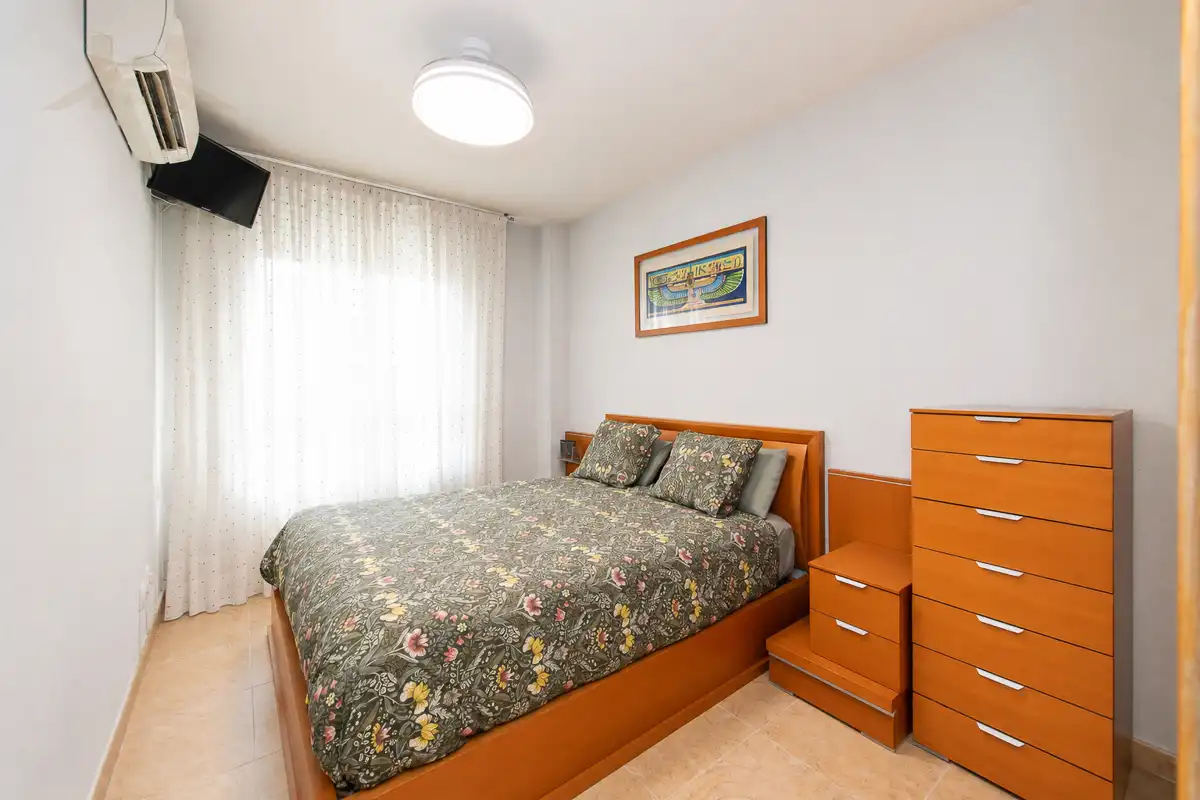 Schlafzimmer von Wohnung zum Verkauf in Leganés mit Klimaanlage, Heizung und Abstellraum