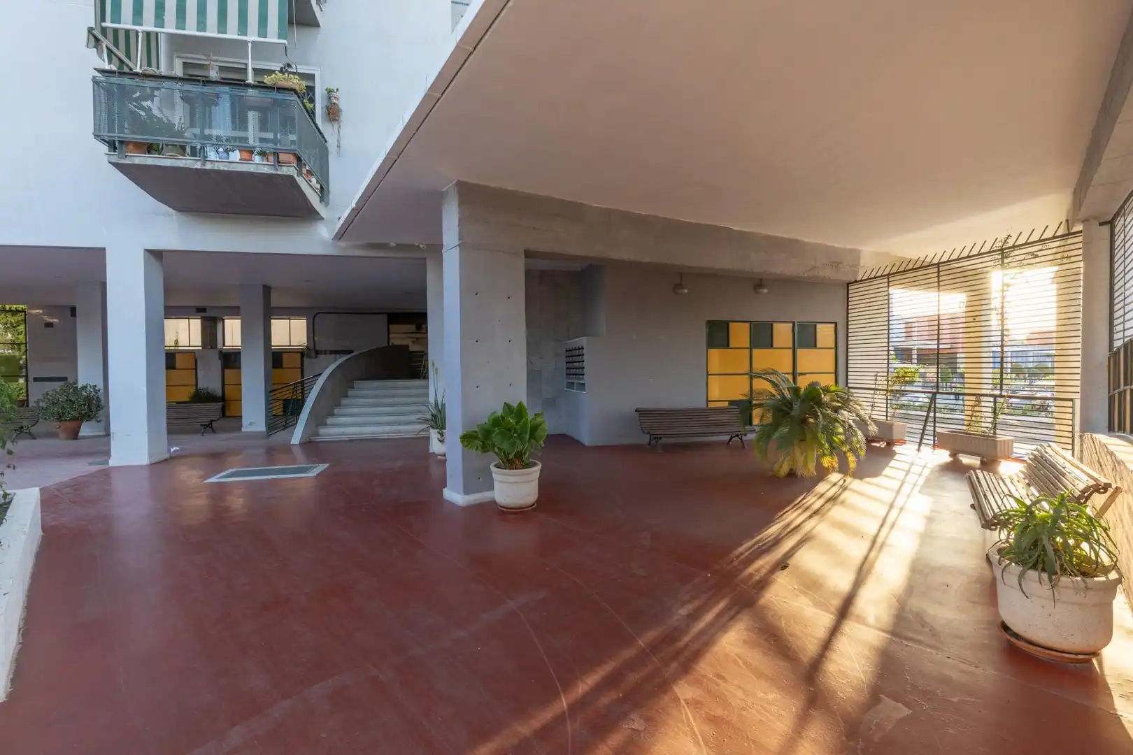 Flat for sale in Granada  with Balcony and Community pool
