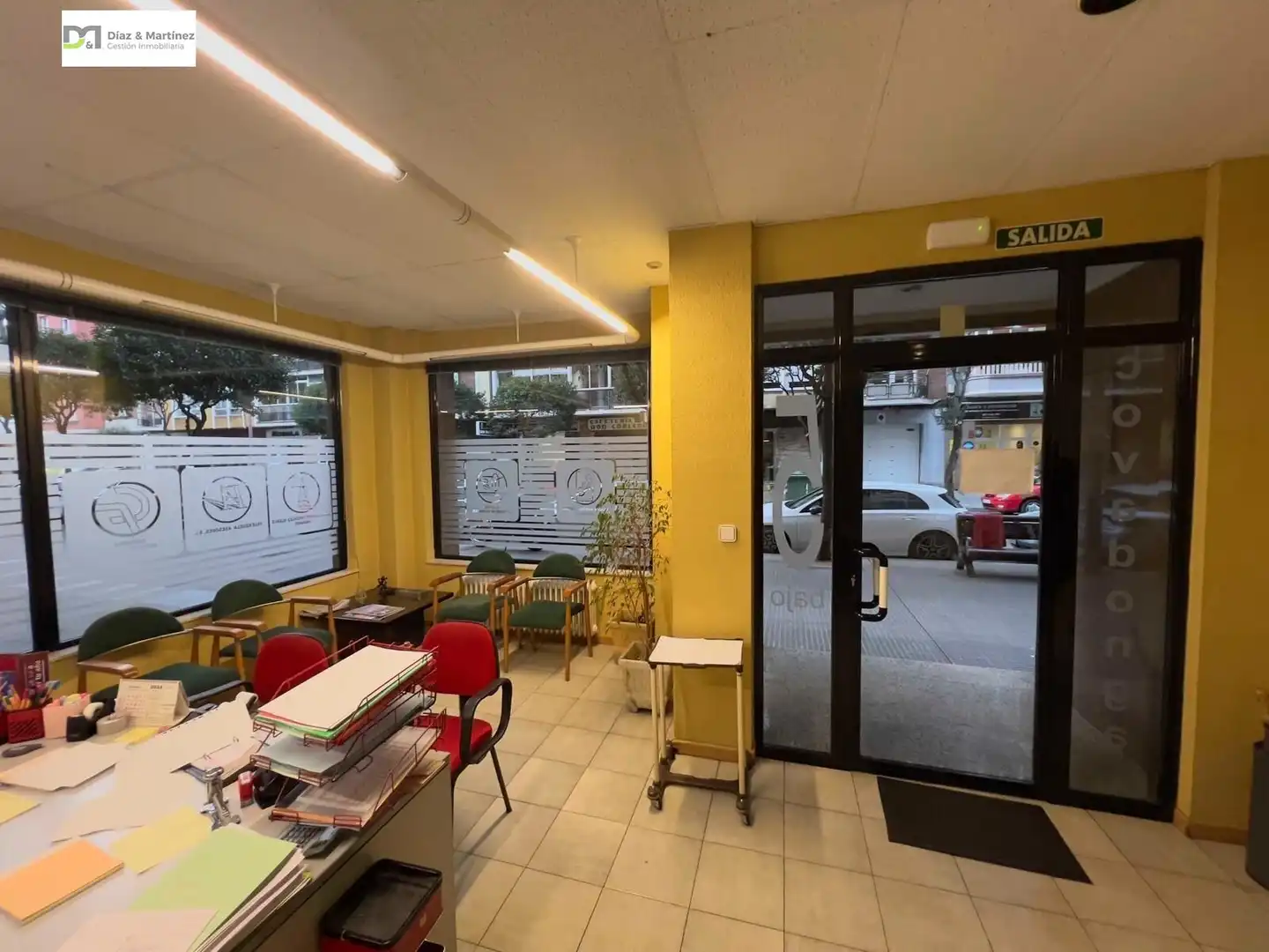 Local comercial en venda a San Claudio - La Chantría