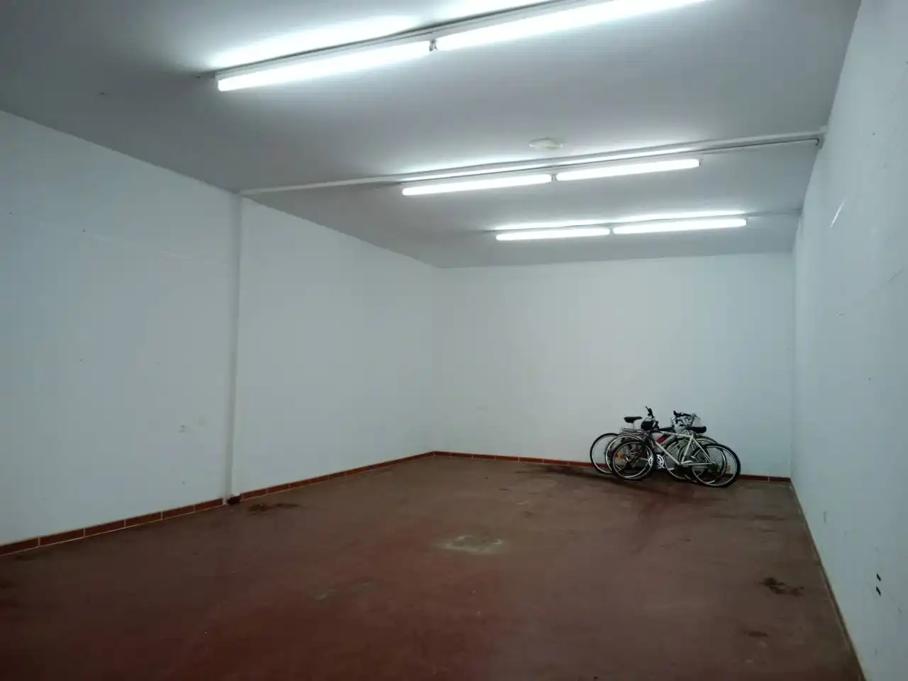 Local comercial de lloguer a Tamarite de Litera, imagen 4