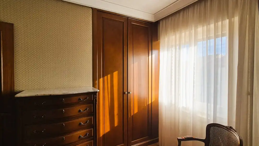 Schlafzimmer von Wohnung zum Verkauf in  Pamplona / Iruña mit Heizung, Terrasse und Abstellraum