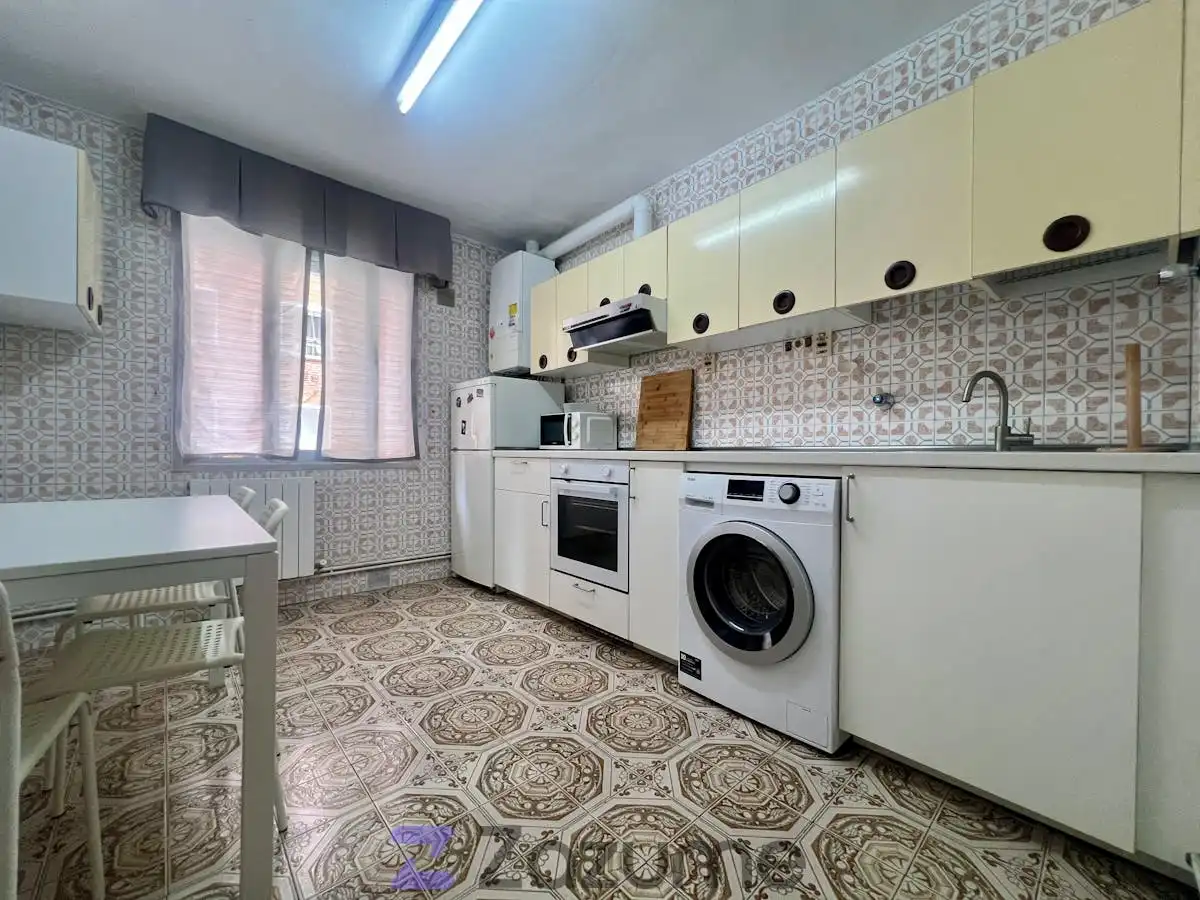 Piso de alquiler en Santutxu - Basarrate