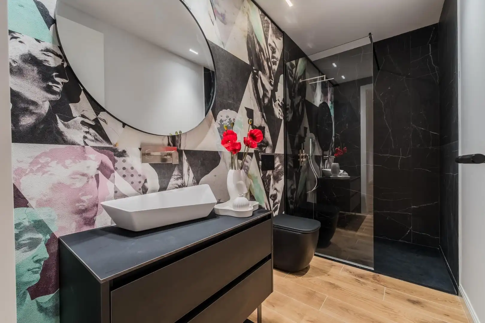 Casa pareada con piscina en venta en Calle Calle Tallín, imagen 39
