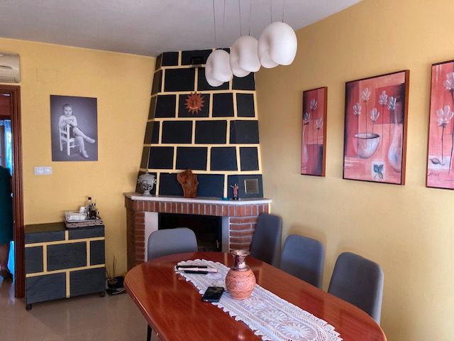 Menjador de Casa o xalet en venda en Monzón amb Moblat i Balcó