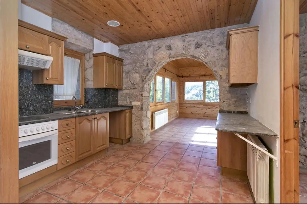 Kitchen of Flat for sale in Cercs, Barcelona