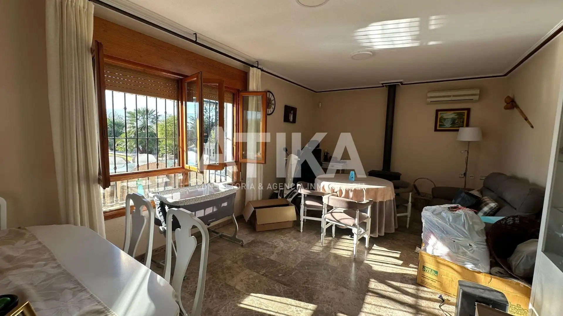 Houses for sale in Ontinyent  with Air Conditioner, Private garden and Parquet flooring