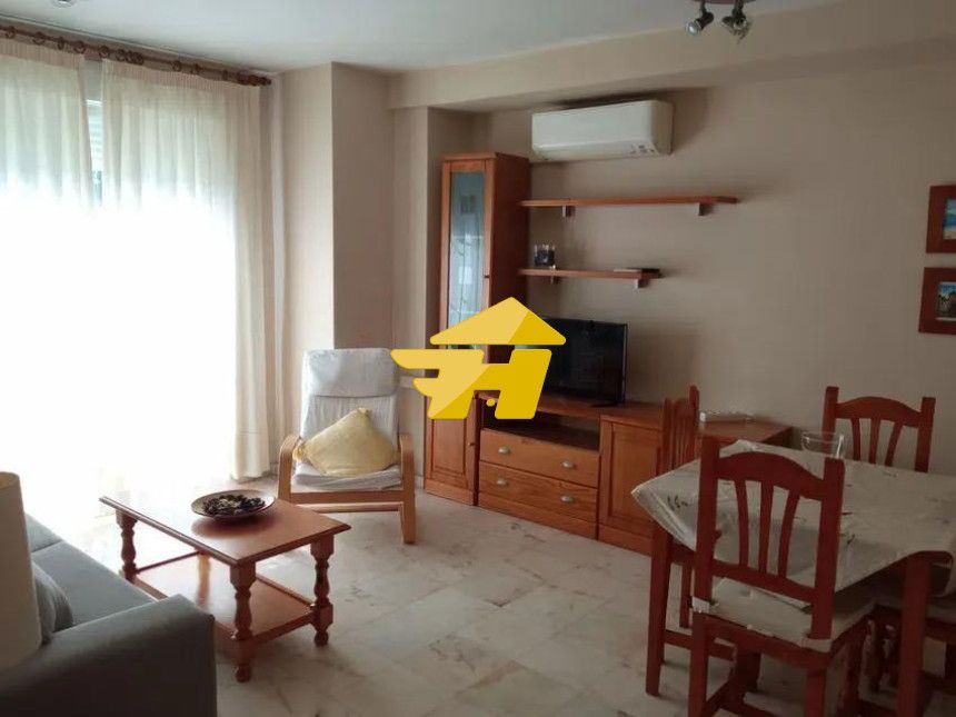 Sala d'estar de Pis de lloguer en Málaga Capital amb Aire condicionat i Moblat