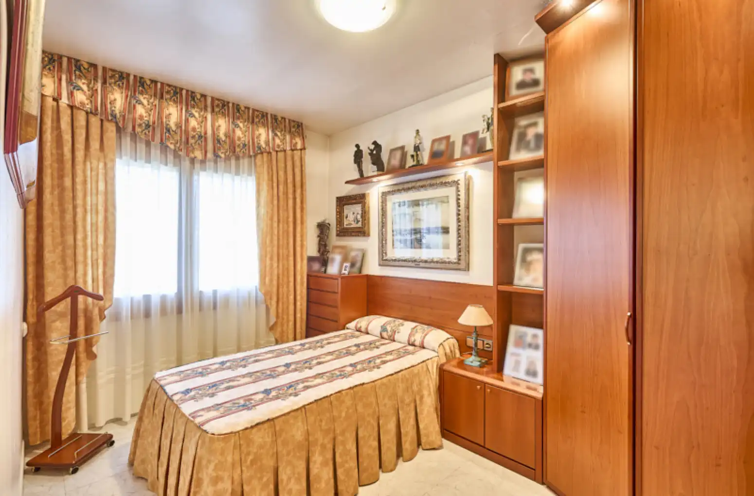 Habitación de Casa o chalet en venta en Monistrol de Montserrat con Aire acondicionado, Calefacción y Jardín privado