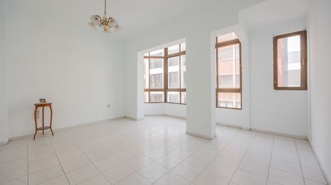 Foto 3 de Piso en venta en Calle León y Castillo, 192, Ciudad Jardín, Las Palmas de Gran Canaria