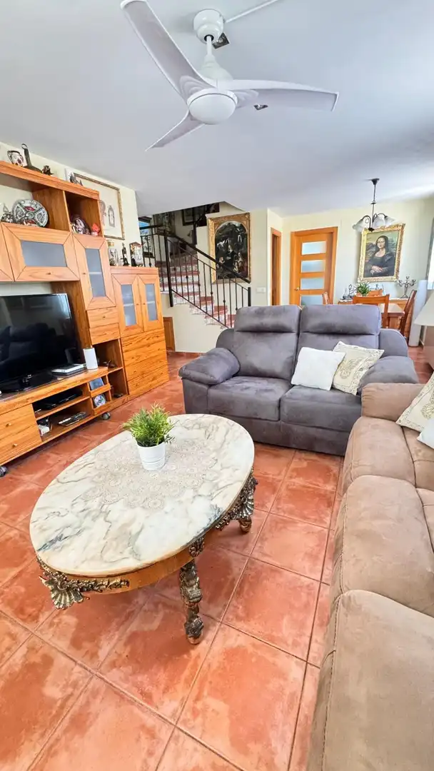 Wohnzimmer von Einfamilien-Reihenhaus zum Verkauf in Puçol mit Heizung, Terrasse und Balkon