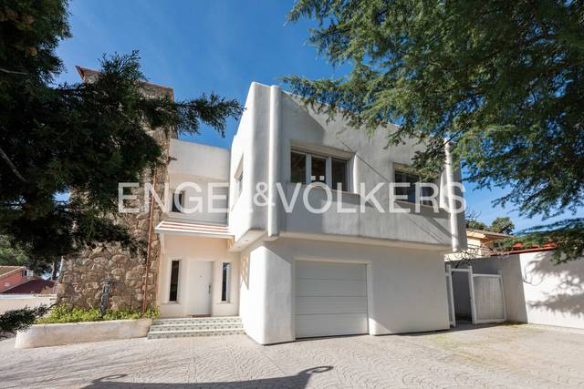 Casa-chalet en Venta en El Guijo - Colonia España