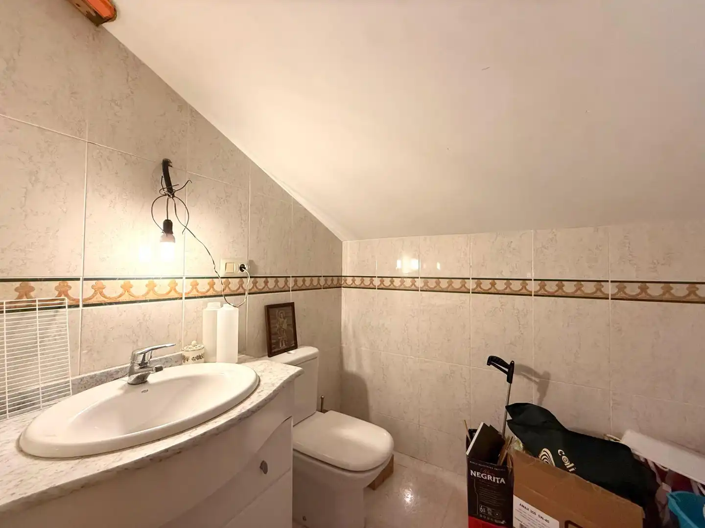 Badezimmer von Maisonette zum Verkauf in Zona Alta