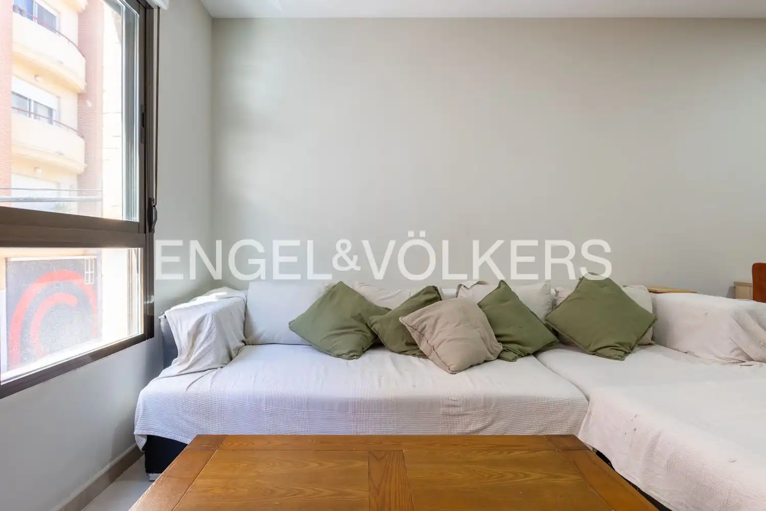 Sala de estar de Piso en venta en Piles con Calefacción, Trastero y Amueblado