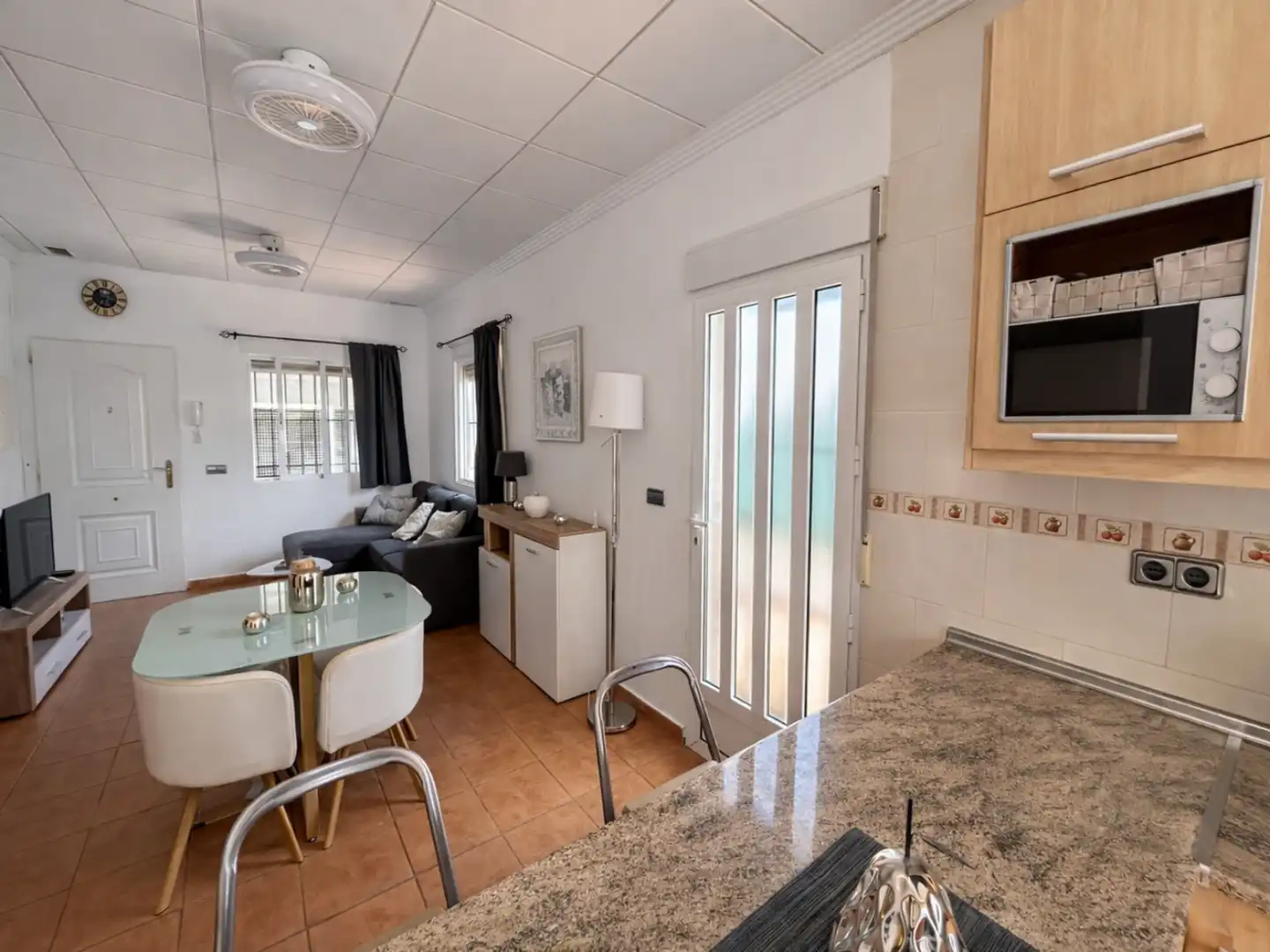 Cuina de Casa o xalet en venda en Cartagena amb Aire condicionat, Jardí privat i Terrassa