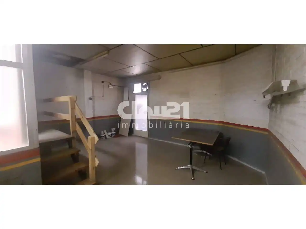 Local comercial en alquiler en Calle Aurora Bertrana, imagen 8