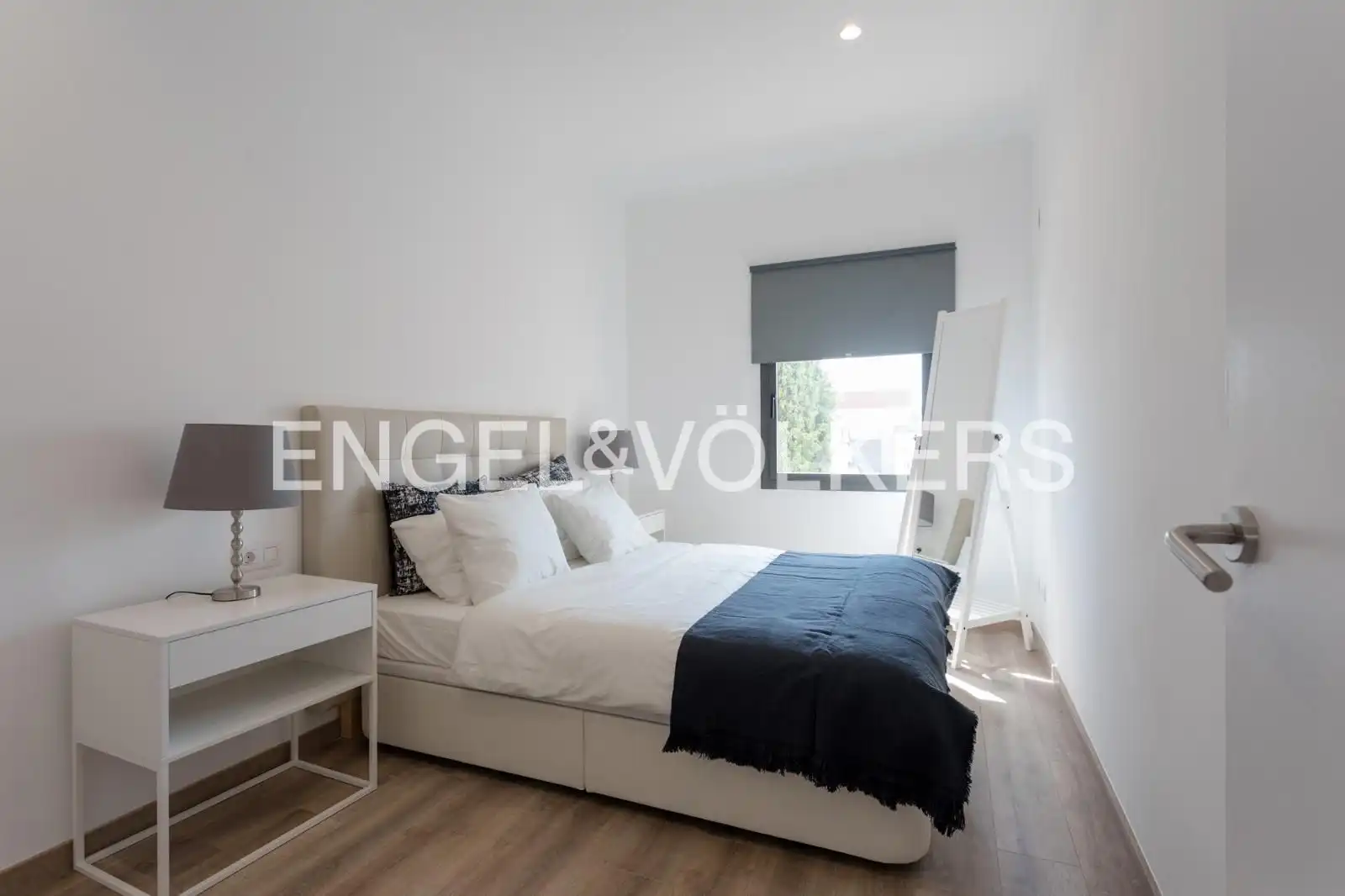 Bedroom of Attic for rent in Barcelona  with Air Conditioner, Heating and Parquet flooring