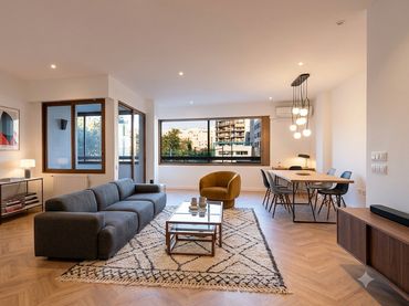 Wohnung mit Balkon zum Verkauf in Plaça de l'Horticultor Corset