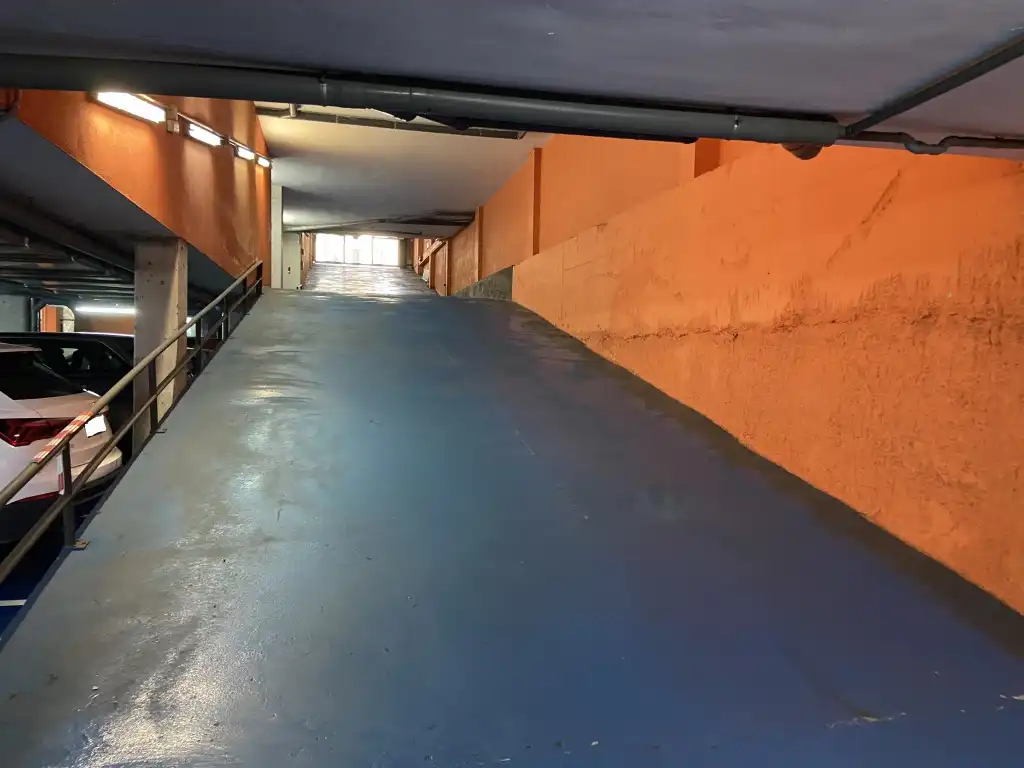 Individual for sale in Gran Via Corts Catalanes, imagen 6