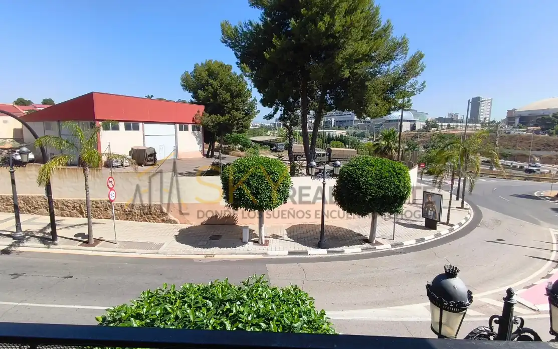 Vista exterior de Piso en venta en Paterna con Aire acondicionado, Terraza y Balcón