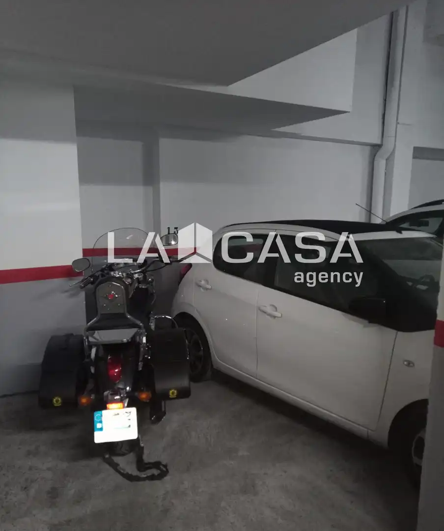 Parkplatz zum Verkauf in Sant Andreu, imagen 7